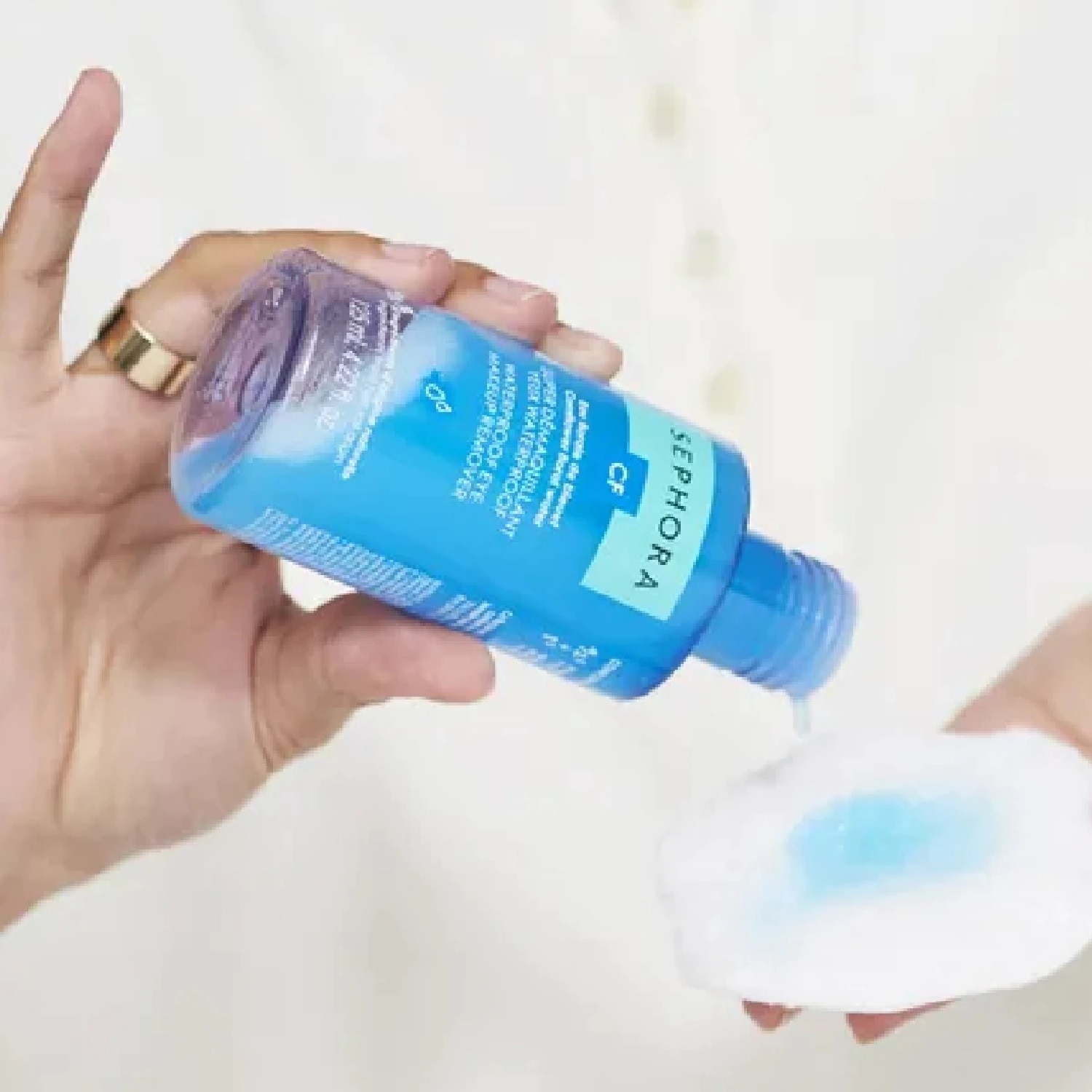 WATERPROOF EYE MAKEUP REMOVER (DESMAQUILLANTE DE OJOS)
